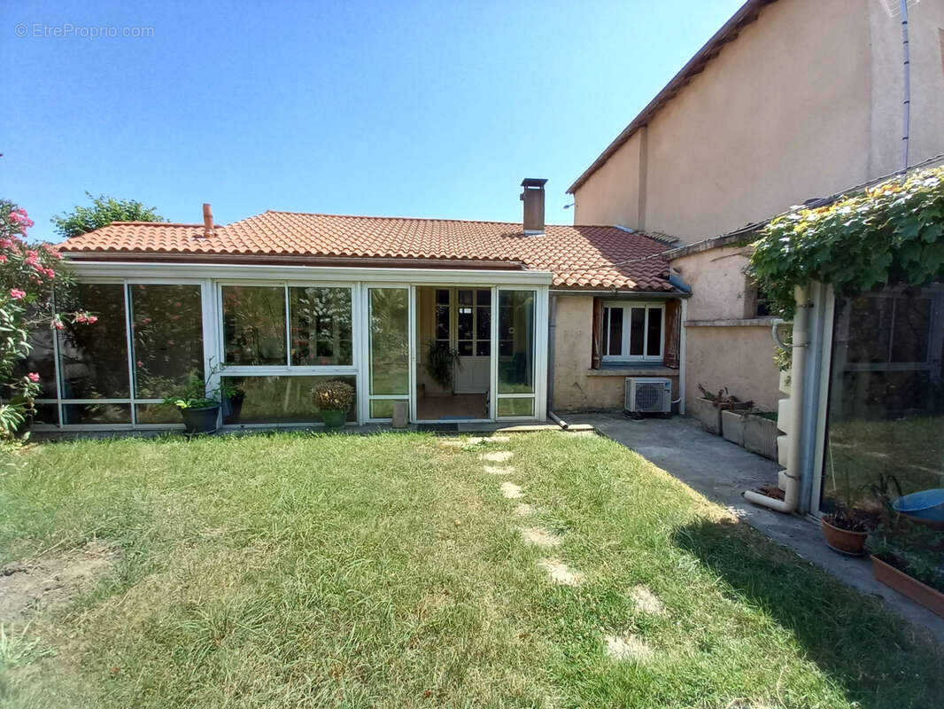 Maison à L&#039;ISLE-JOURDAIN