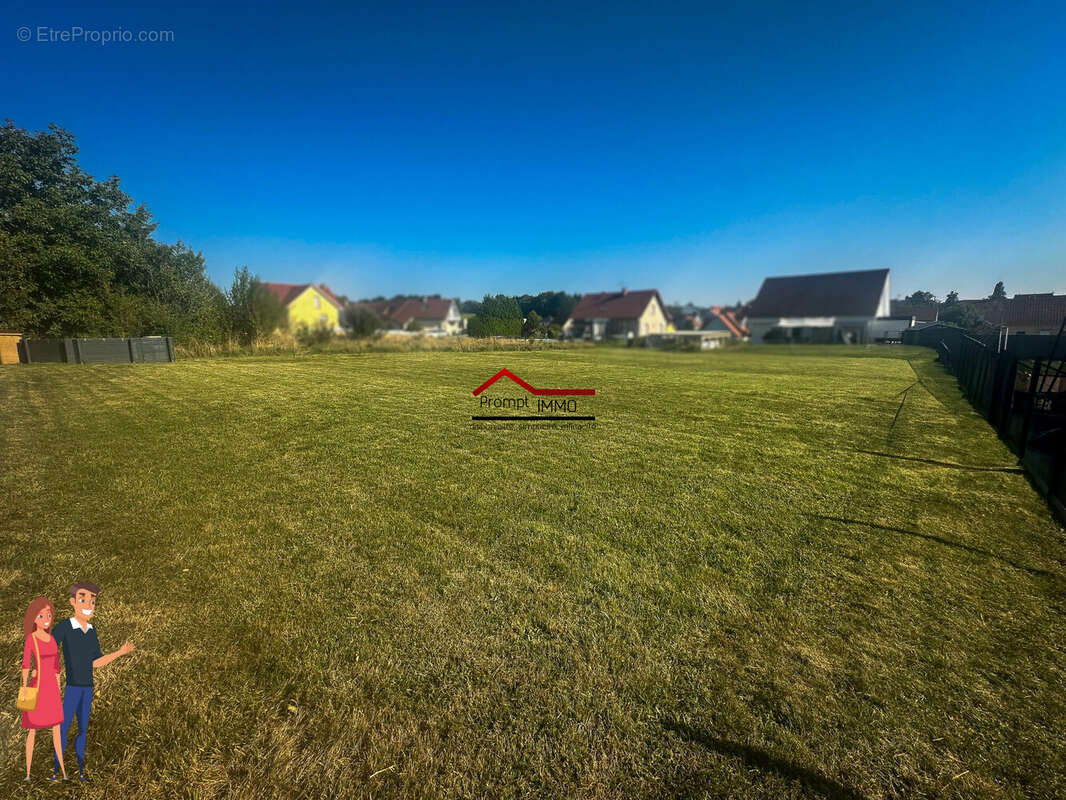 Terrain à ABBEVILLERS