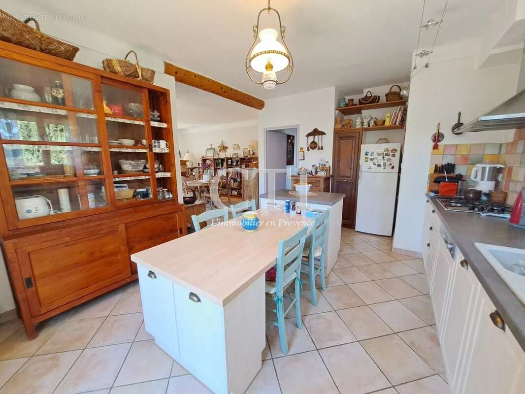 Maison à VAISON-LA-ROMAINE