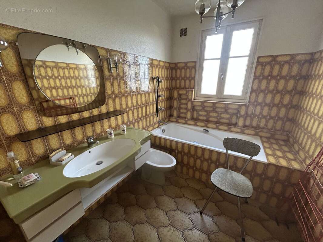Maison à AUDIERNE