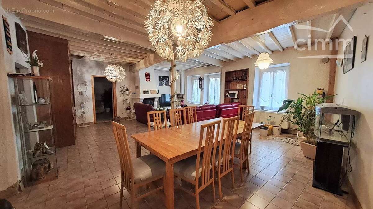 Appartement à BOURGOIN-JALLIEU