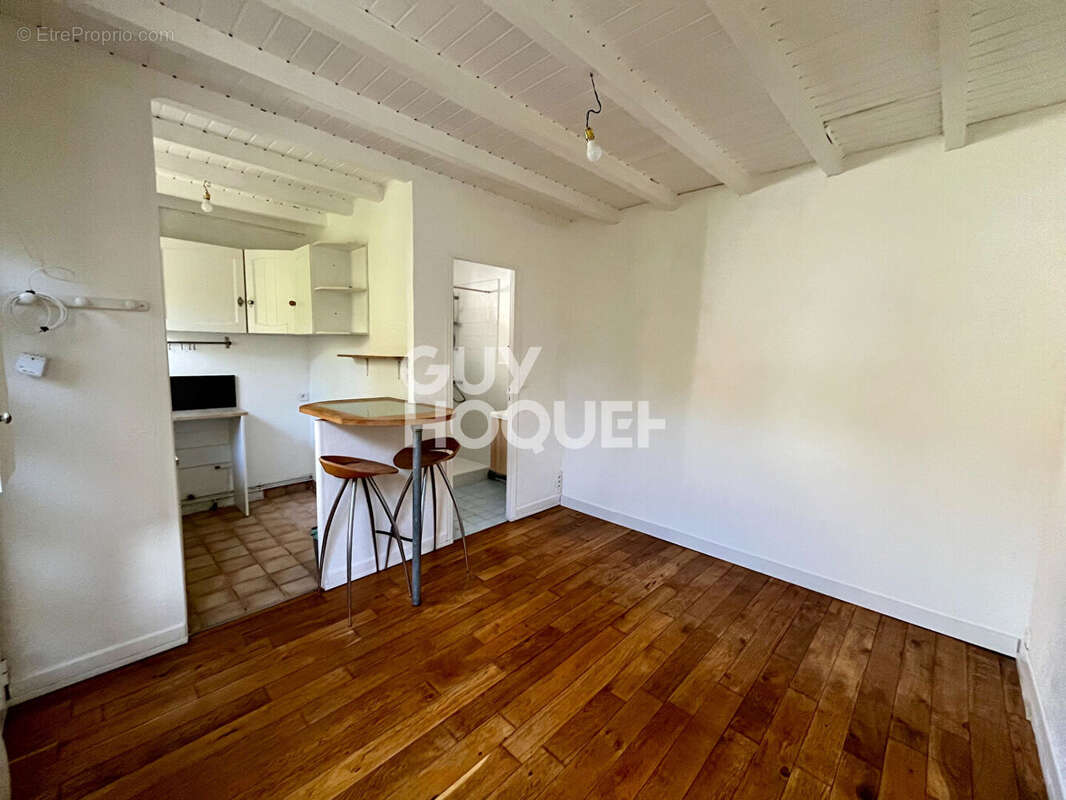 Appartement à FONTENAY-SOUS-BOIS