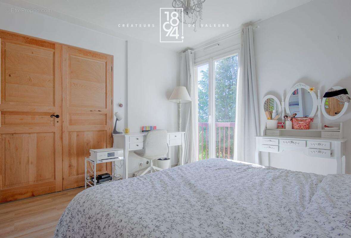 Appartement à AIX-EN-PROVENCE