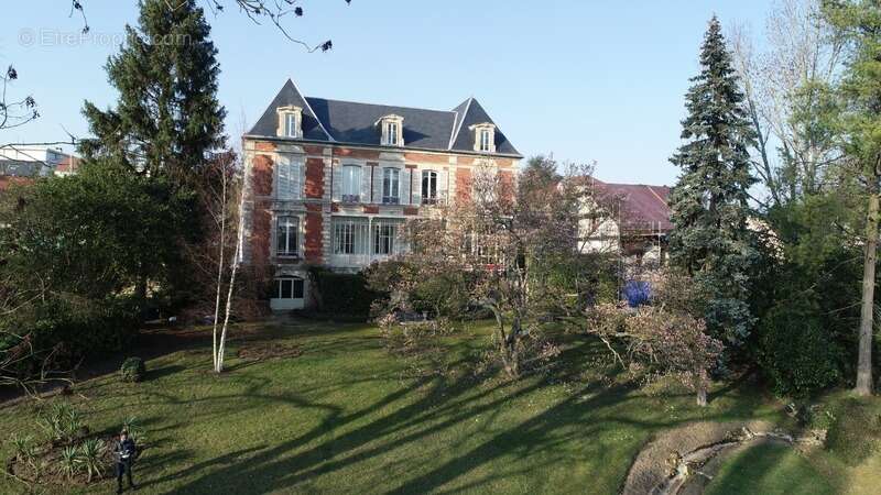 Maison à CHATEAU-THIERRY