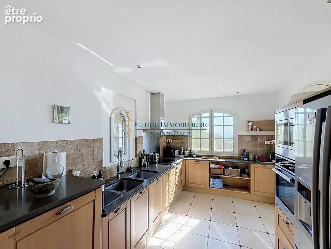 Maison 5 pièces 156 m² à vendre à Clermont-L'herault (34800) - photo 8