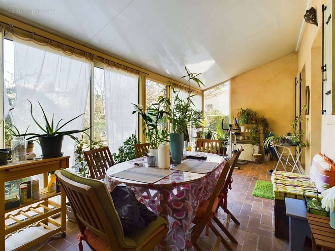 Maison à LES ANGLES