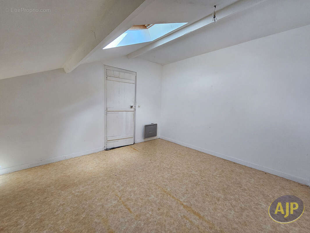 Appartement à SAINT-SEVER-DE-SAINTONGE