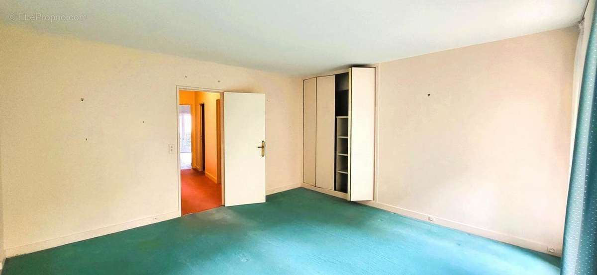 Appartement à VERSAILLES