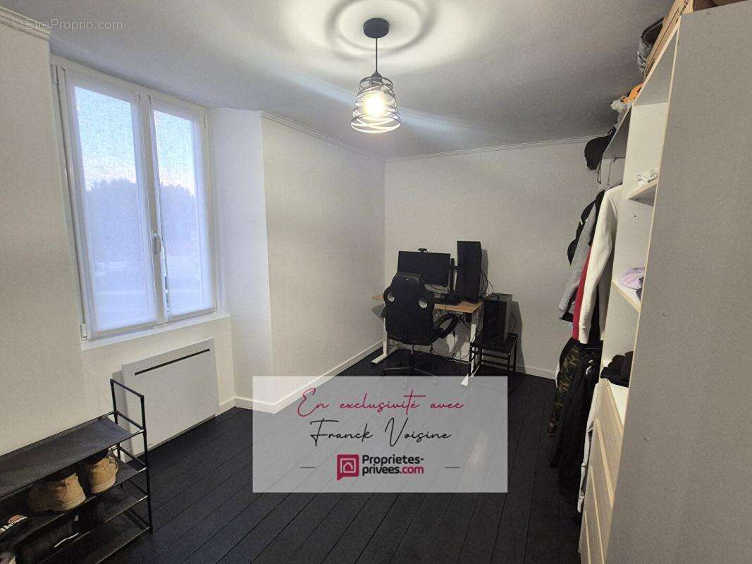 Maison à SAINT-PROUANT