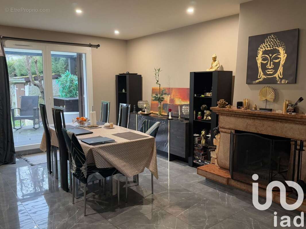 Photo 2 - Maison à EZANVILLE