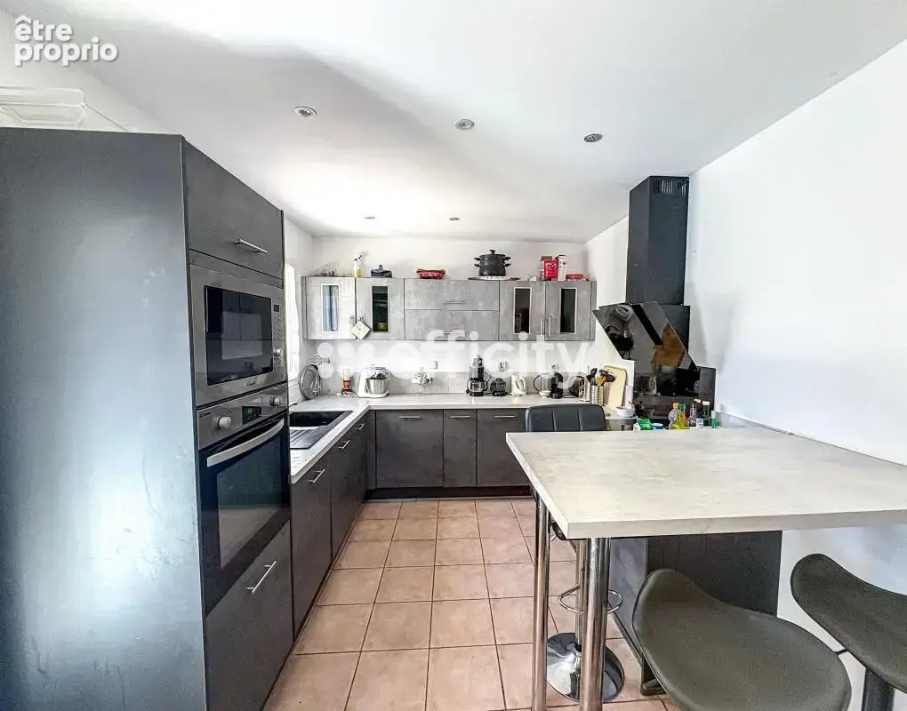 Maison 248 m² à Ensues-La-Redonne  - photo 5
