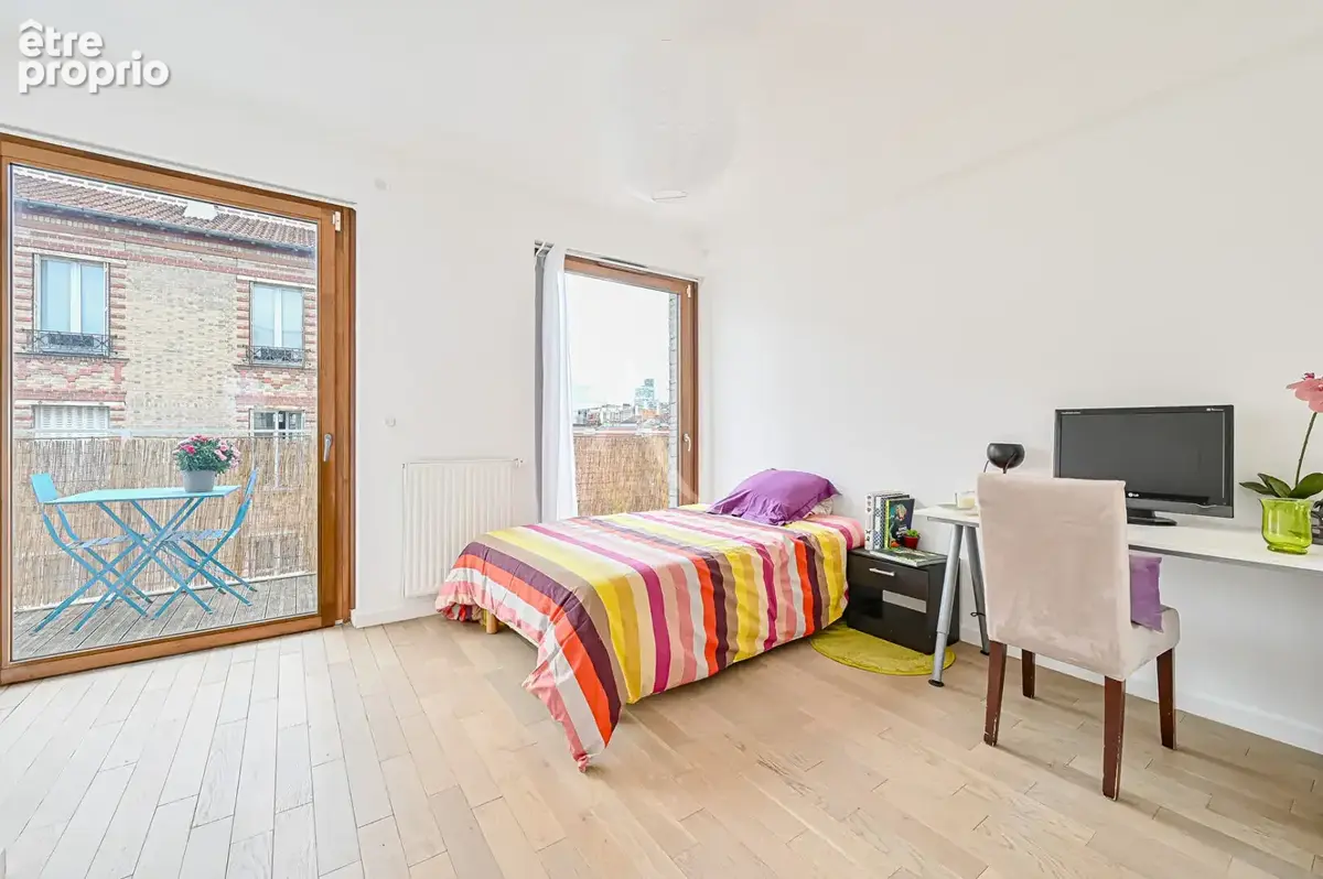 Suresnes limite Puteaux- Appartement 6 pièces 155m² - 80m² Terrasses - 3 Parkings - 1 Cave - photo 10