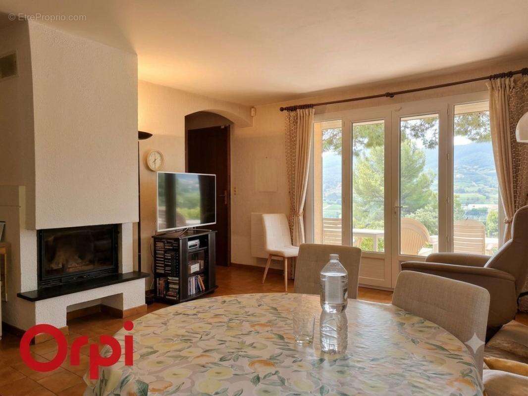 Maison À Vendre La Cadière d'Azur T4 - Garage - photo 9