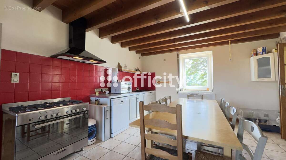 Maison à REVEL-TOURDAN