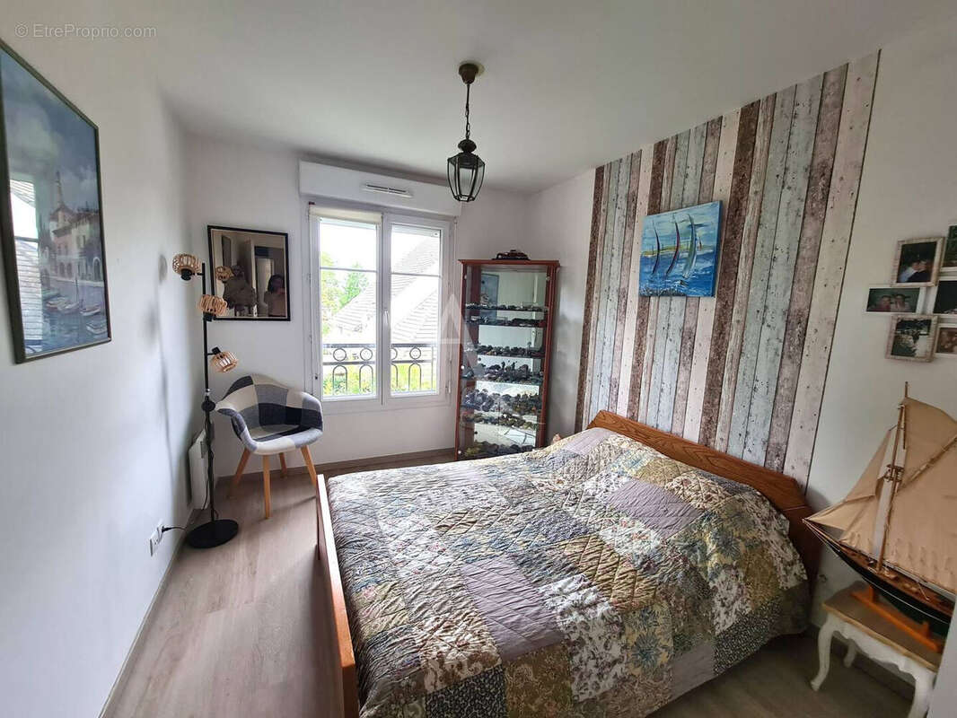 Appartement à OZOIR-LA-FERRIERE