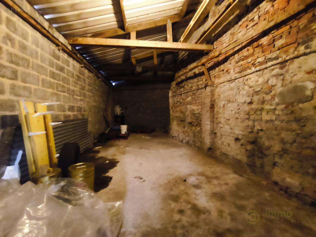 Appartement 356 m² à Trelon  - photo 12