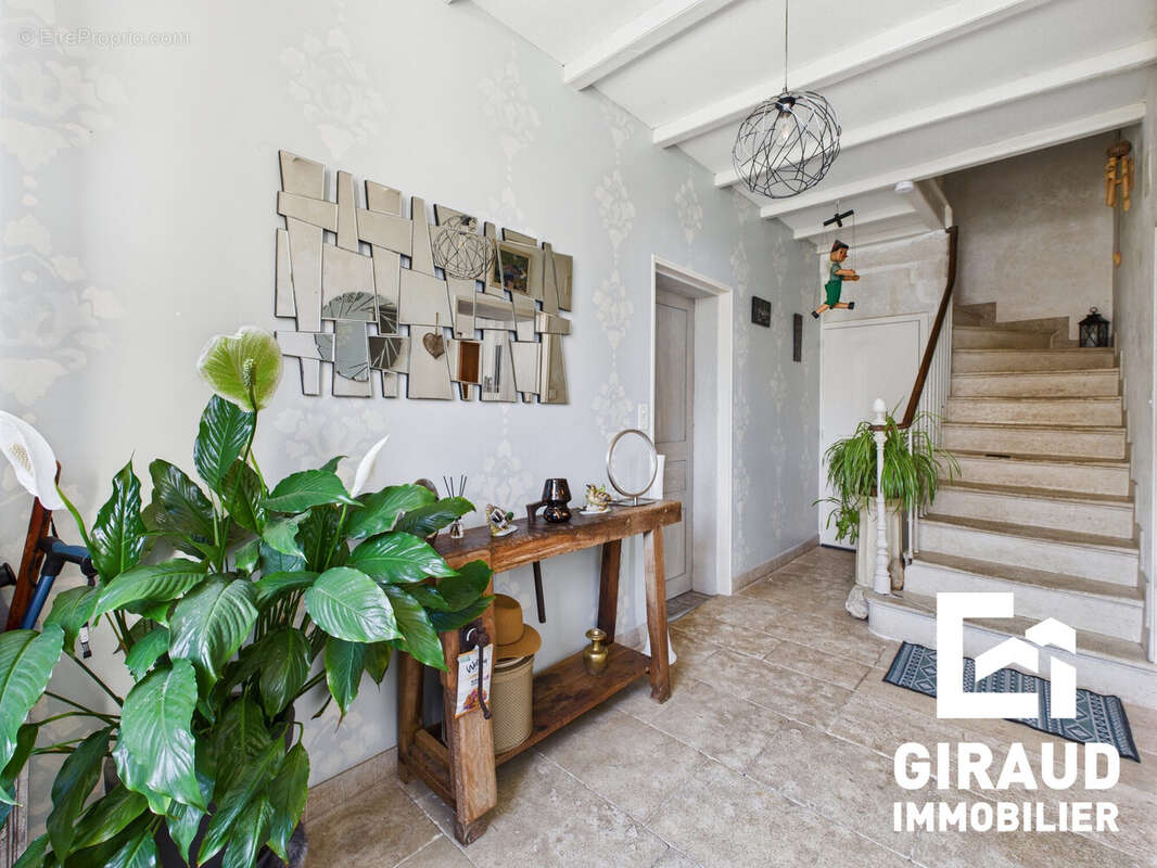 Maison à BOUILLE-COURDAULT