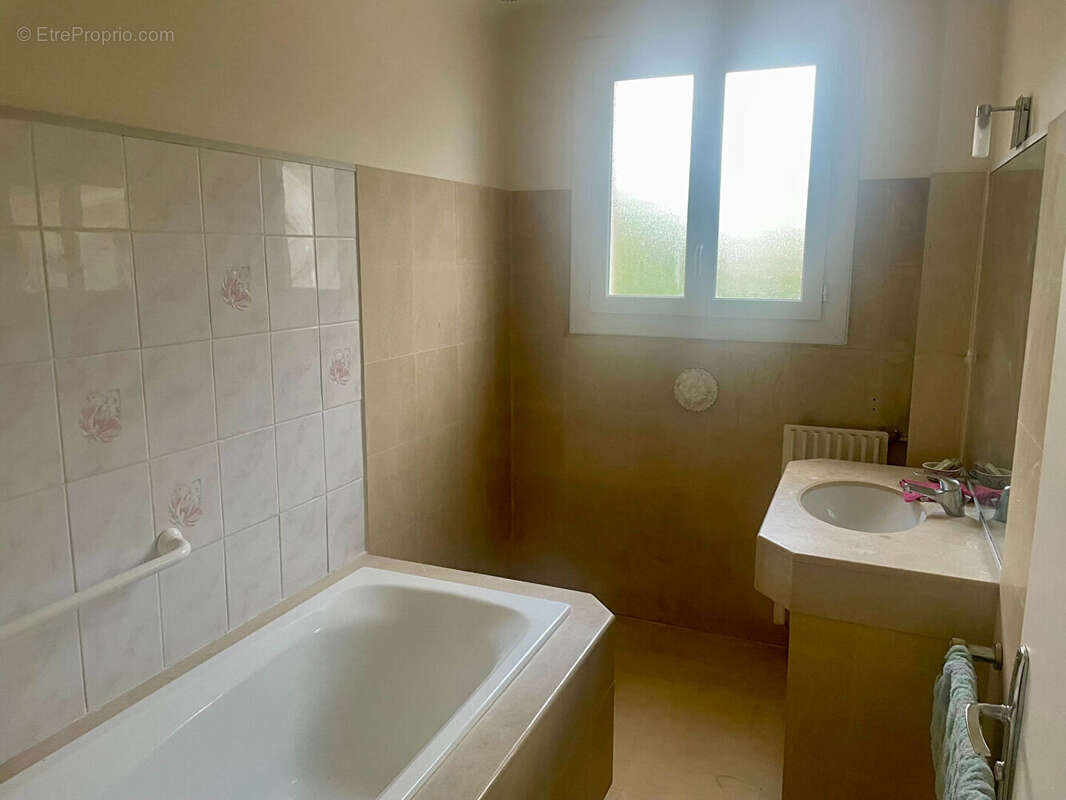 Appartement à DEUIL-LA-BARRE