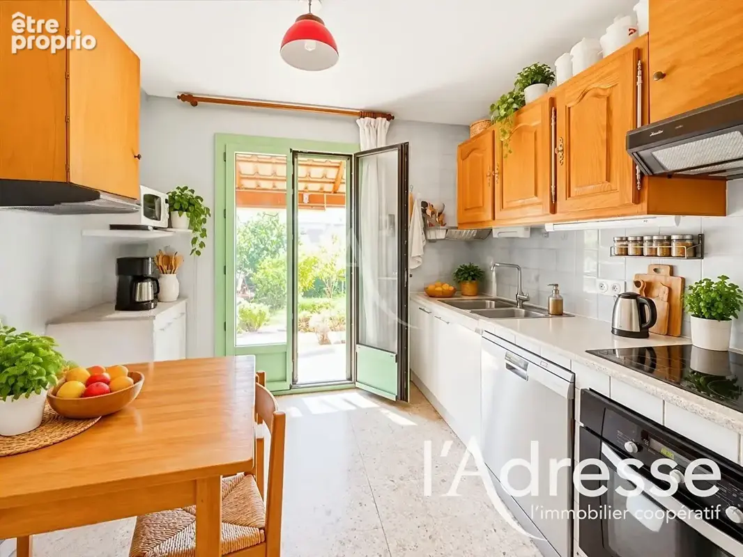 LA BOUILLADISSE - Proche du village - MAISON 5 pièces - photo 8