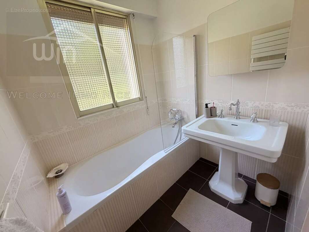 Appartement à GRASSE