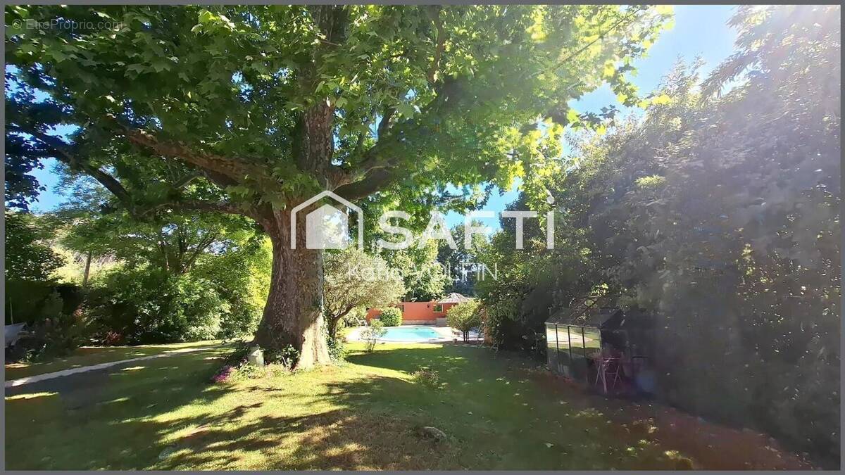 Photo 1 - Maison à LA BOUILLADISSE