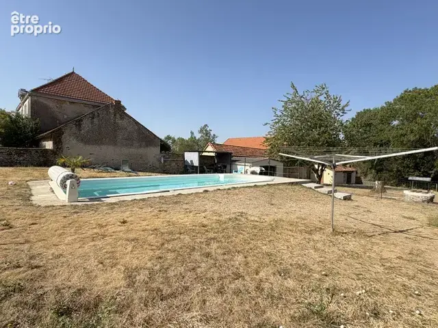 A vendre Belle maison 242 m2 à Cheffois 5 chambres avec Piscine - photo 42