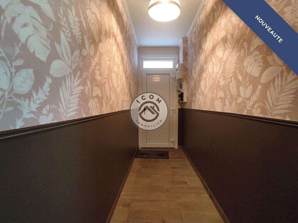 Maison à AULNOYE-AYMERIES