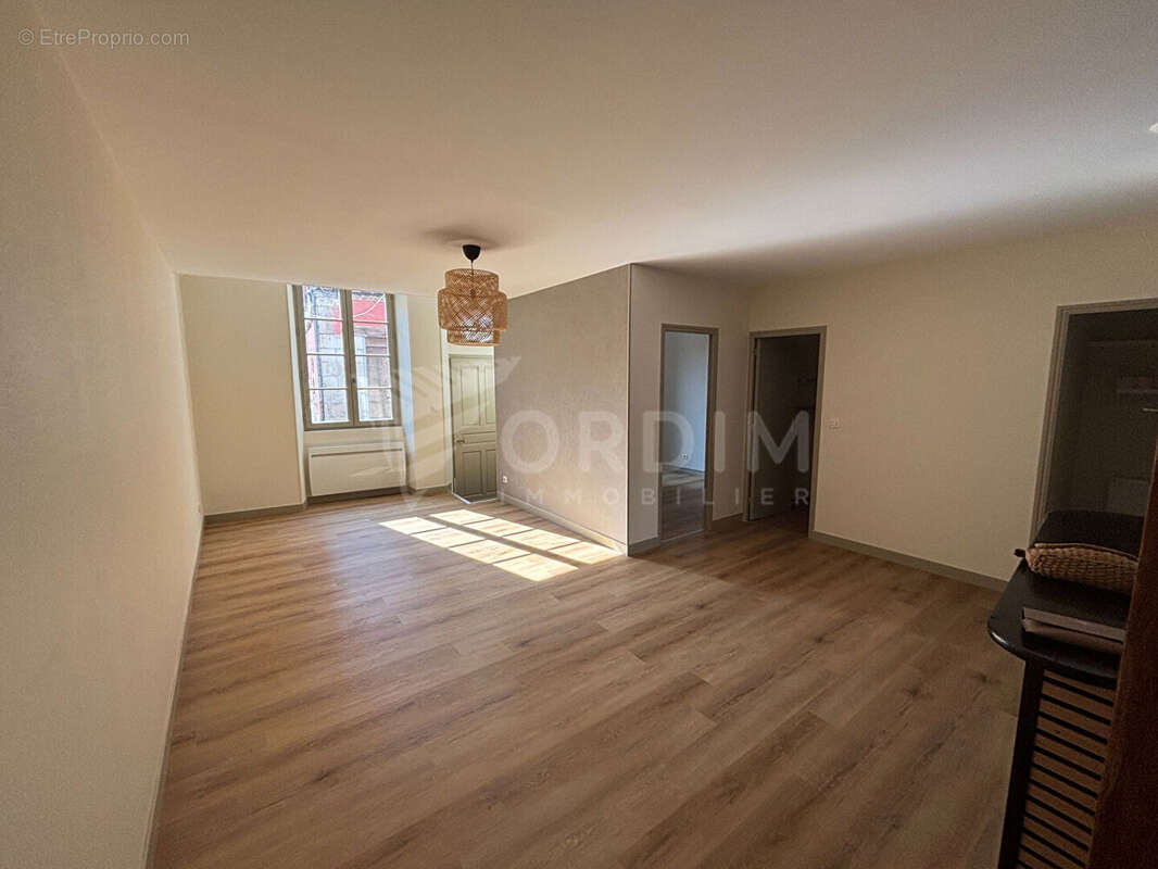 Appartement à AUXERRE