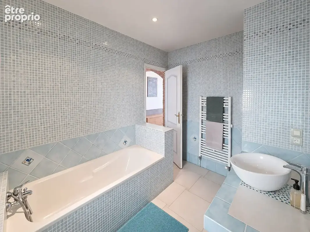 Maison 3 chambres avec jardin de 1 000 m² et double garage ? Le Mans proche centre - photo 9