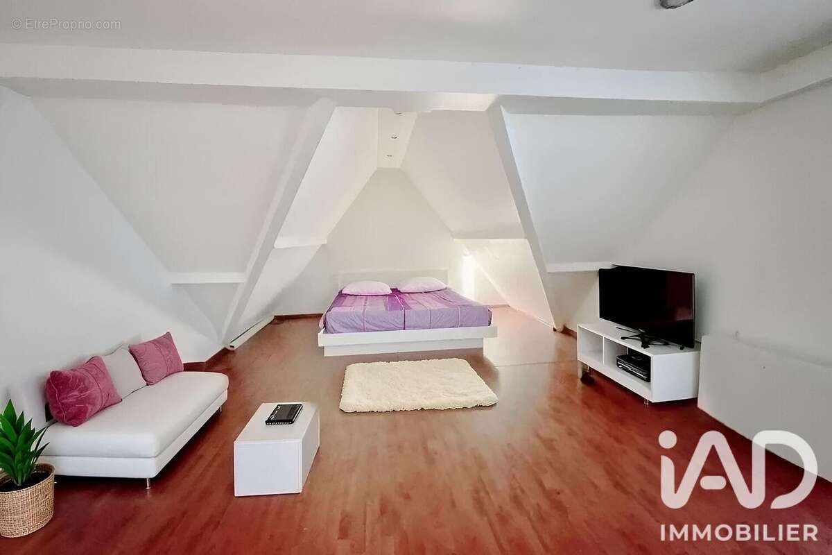 Maison 160 m² à Corbeil-Essonnes  - photo 8