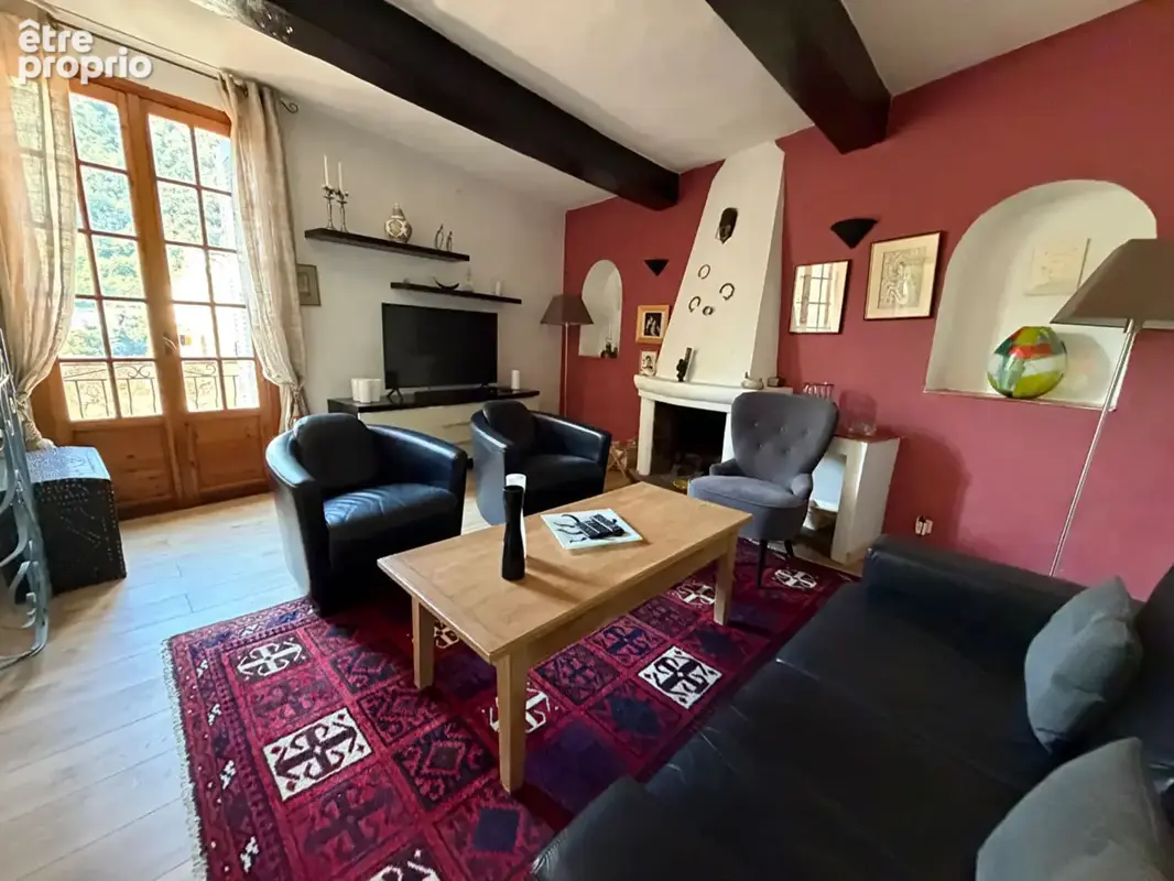 Le Broc : Maison de village 5 Pièces avec dépendance et jardin - photo 6