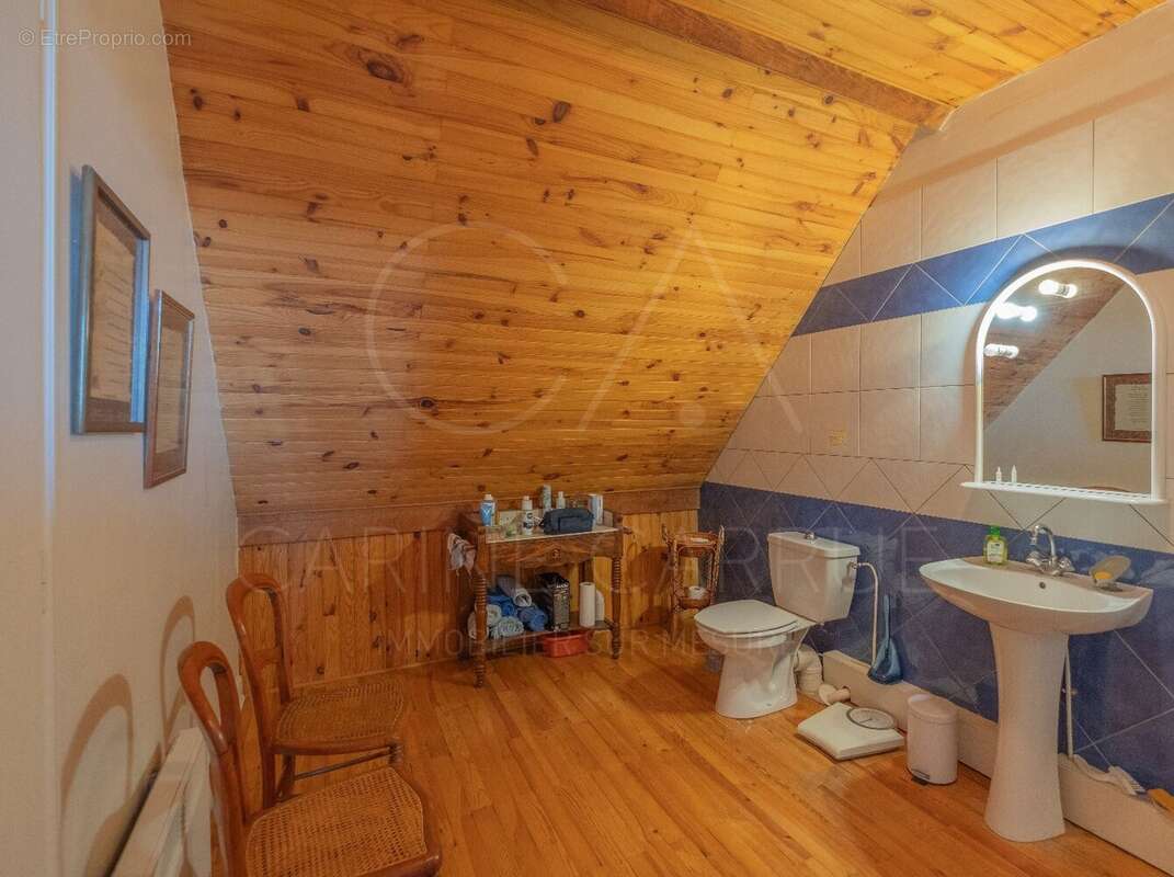 Maison à TASSIN-LA-DEMI-LUNE