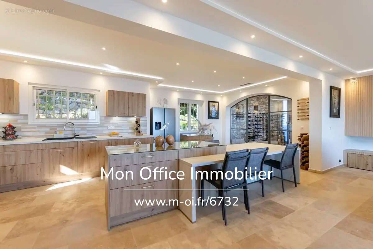 Référence : 6732-JDO - Villa d’exception avec vue mer panoramique aux Issambres - photo 6