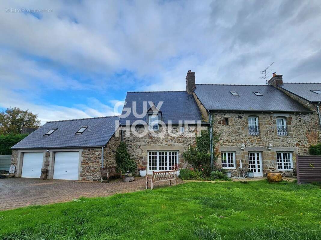 Maison à PLEUDIHEN-SUR-RANCE