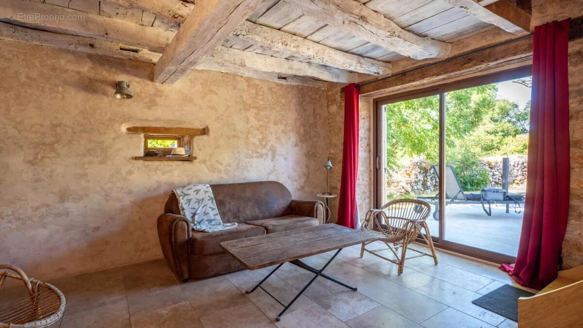 Secteur Figeac - Ravissante Maison de charme en pierre restaurée - photo 11