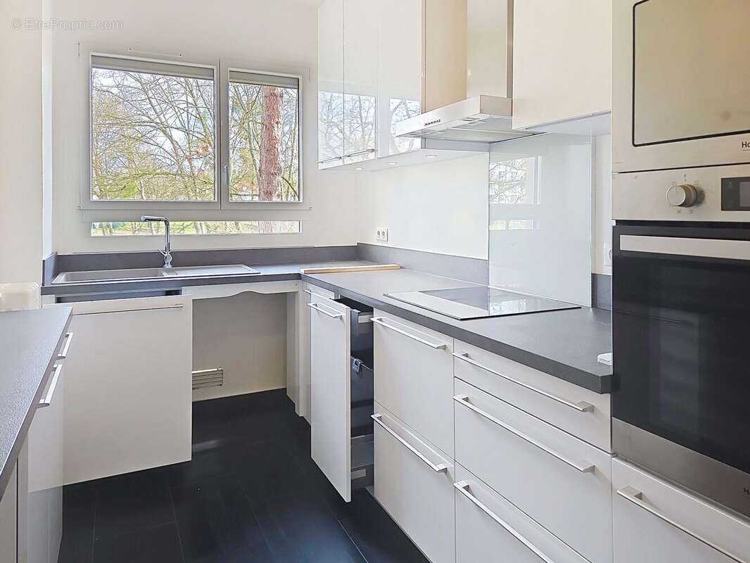 Appartement à GARCHES
