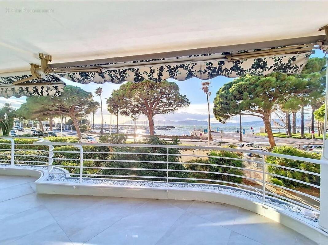 Cannes pointe croisette 2p vue mer panoramique - photo 10