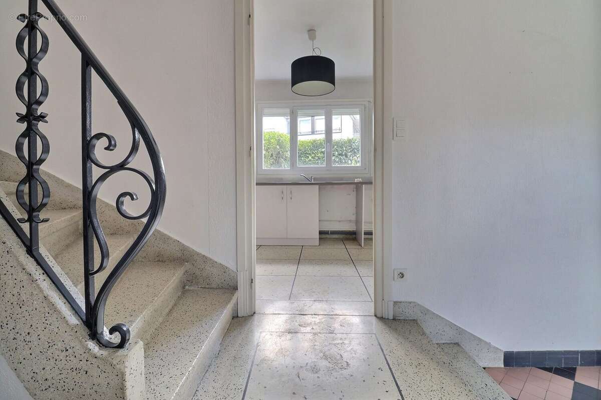 Maison 108 m² à Chamalieres  - photo 4