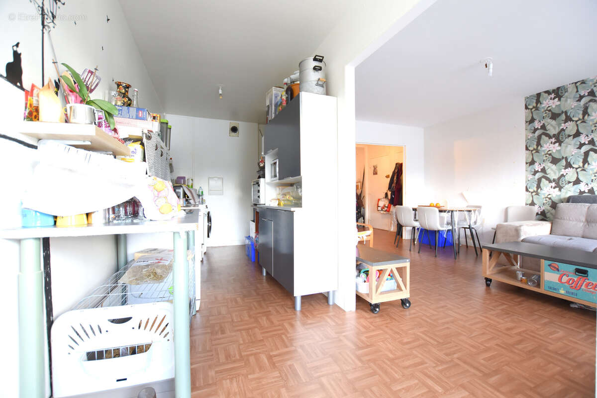 Appartement à LES ESSARTS-LE-ROI