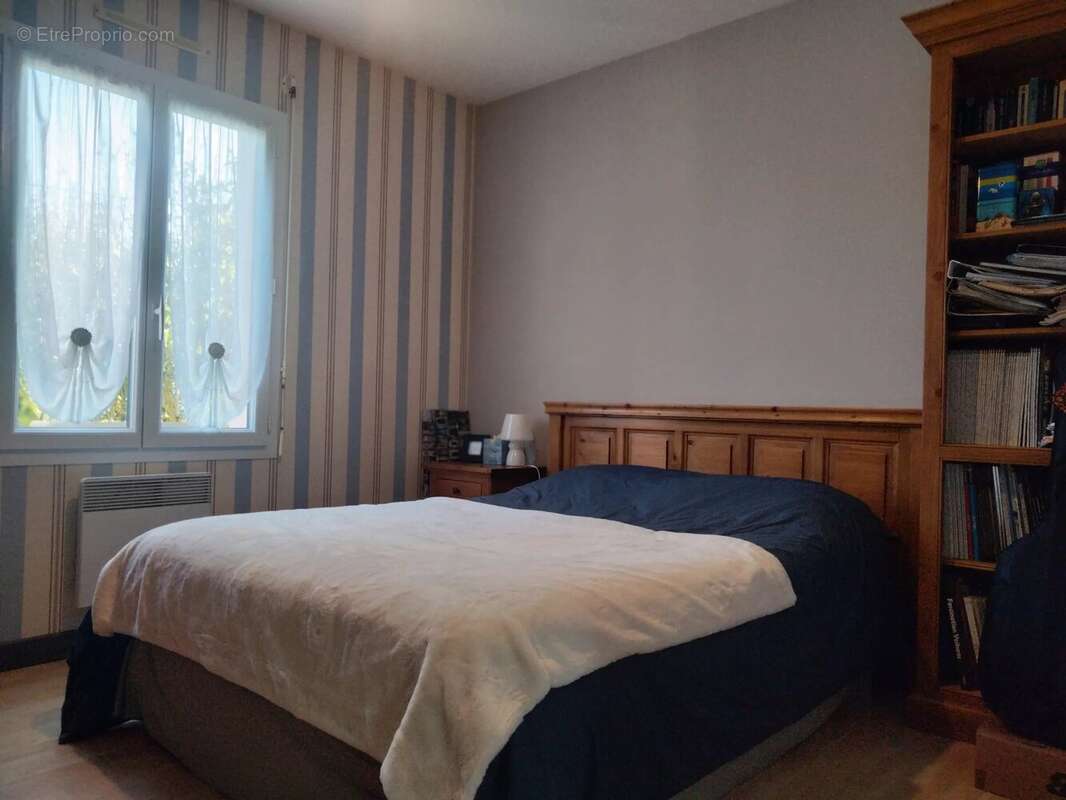 Maison à NEUVILLE-DE-POITOU