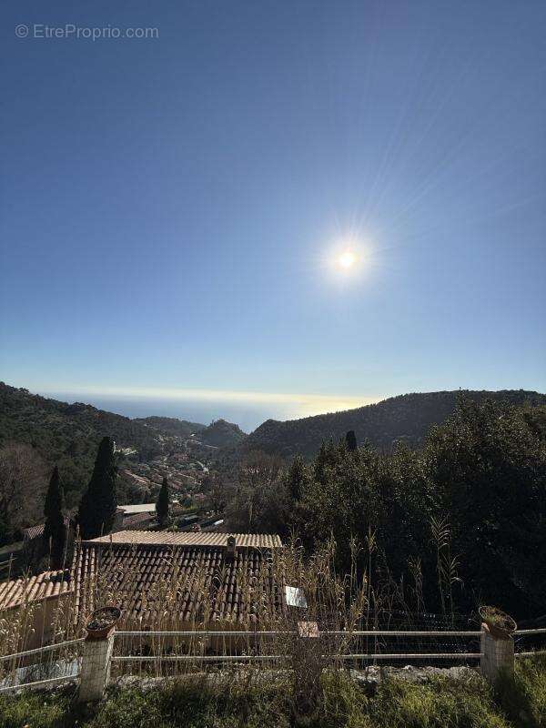 Maison à EZE