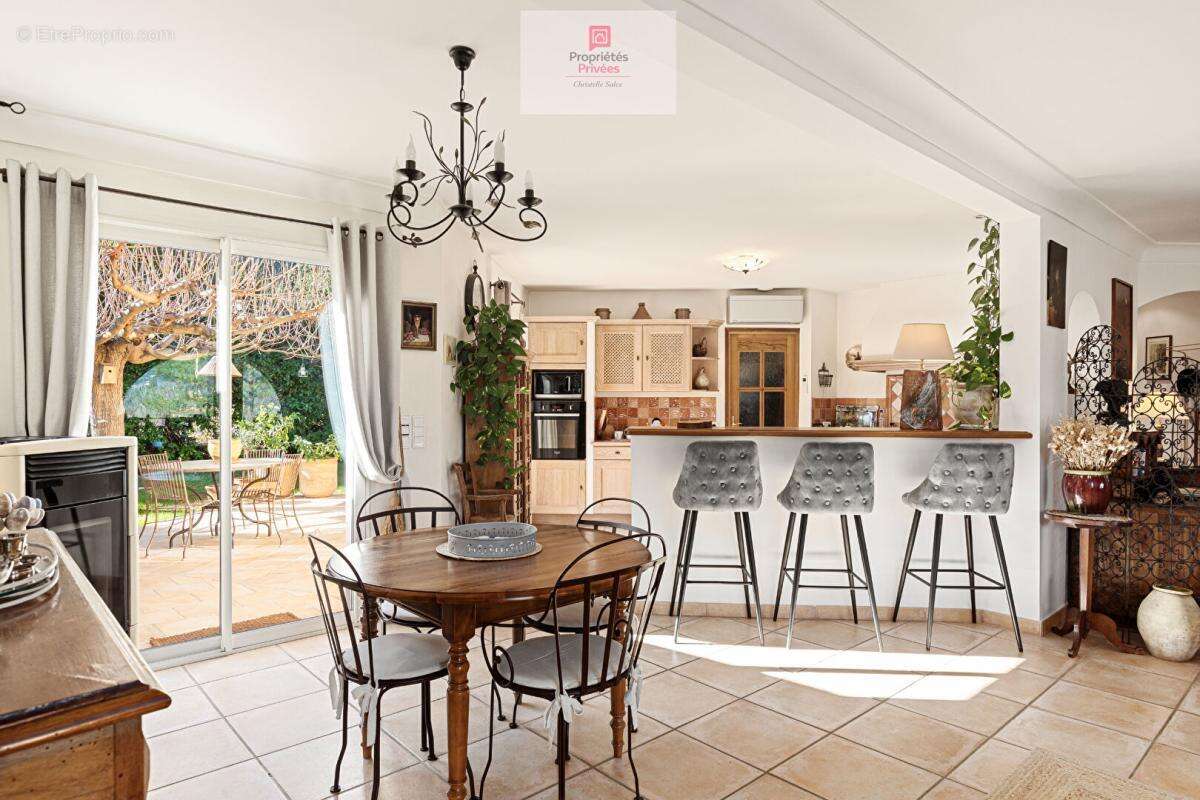 Maison à FAYENCE
