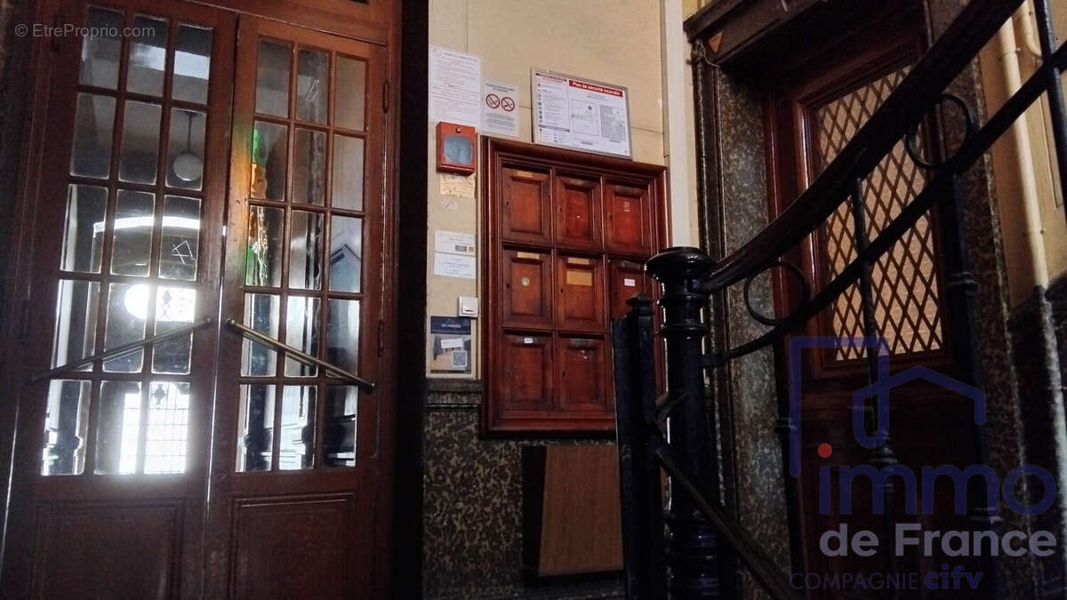Appartement à SAINT-ETIENNE
