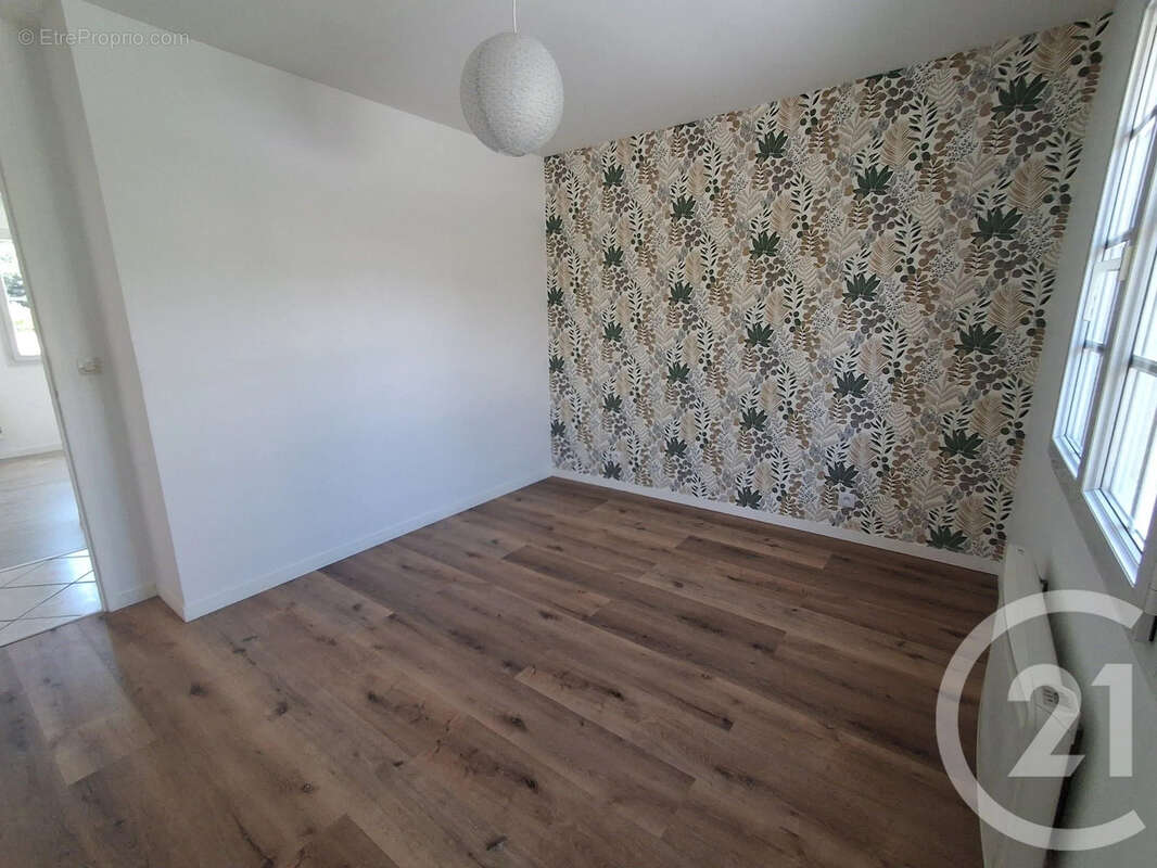 Maison 81 m² à Royan  - photo 8