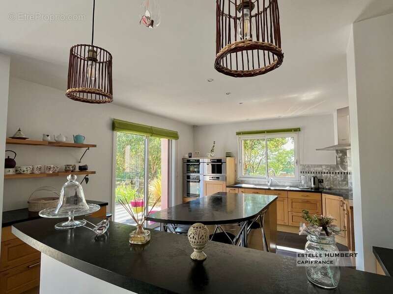 Maison à FONTENAY-LE-COMTE