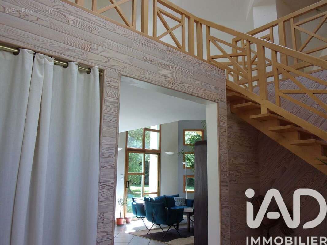 Maison 234 m² à Landeda  - photo 6