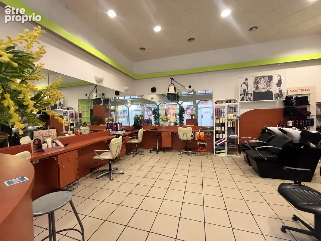 Salon de coiffure - fonds de commerce - photo 3