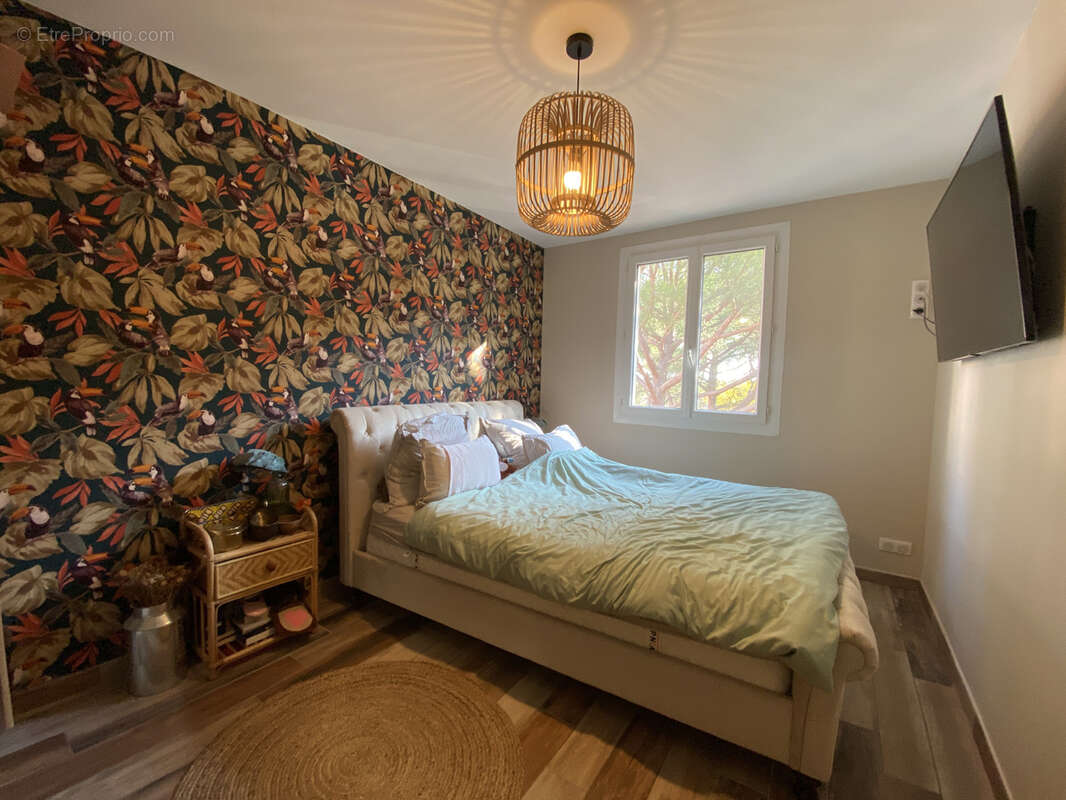 Appartement à BOURG-SAINT-ANDEOL