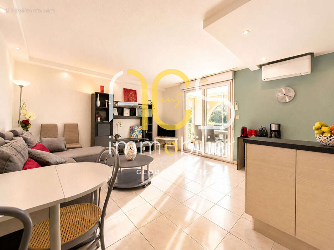 Agay -150 m plages -T3 avec loggia 10 m² - parking privatif - vue sur le fleuve - photo 12