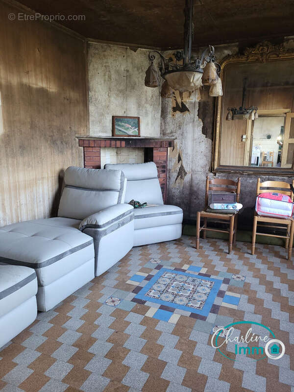 Maison à FONTAINE-SUR-SOMME